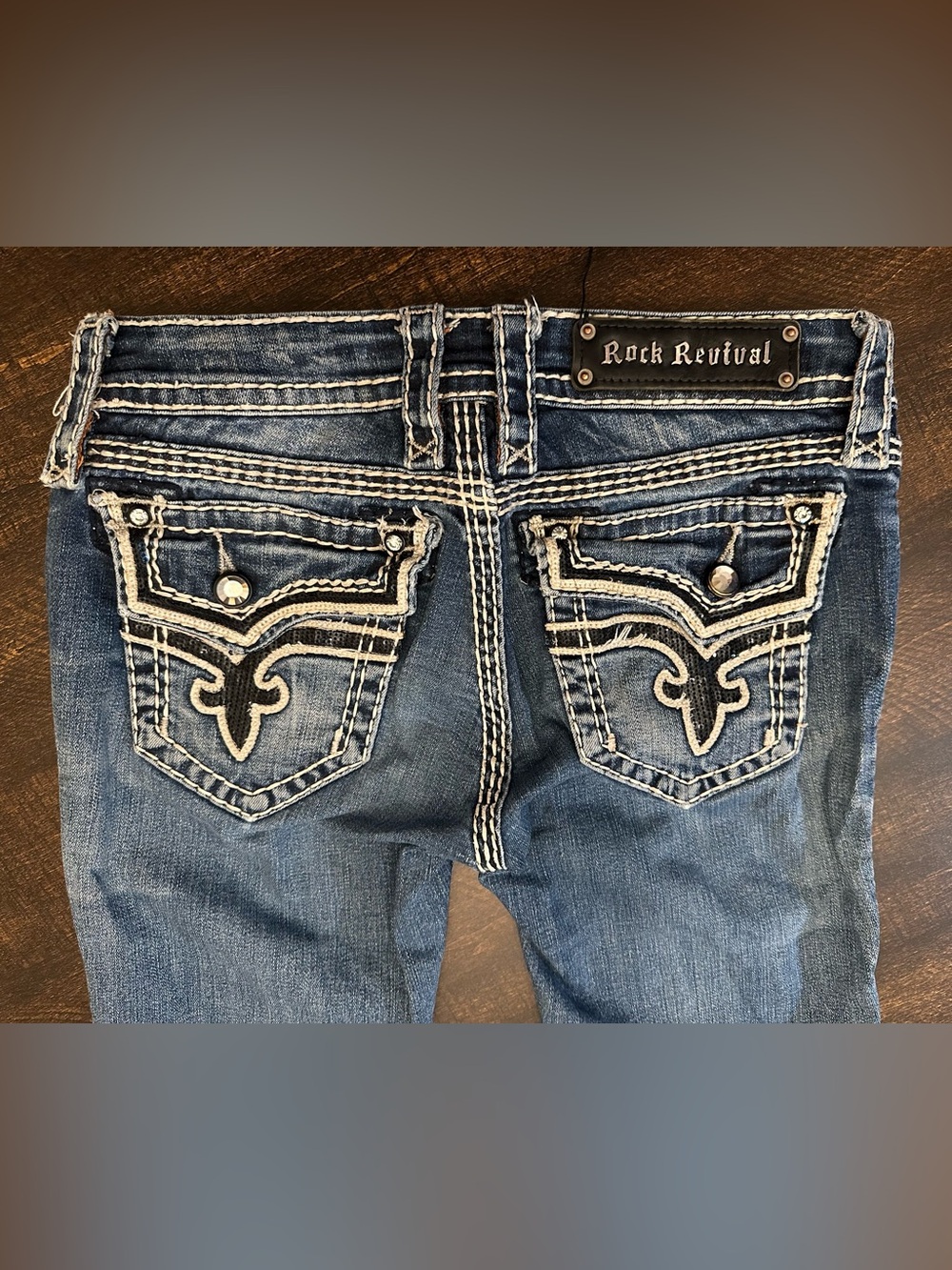 Rock Revival Women’s Kai Straight Leg Jeans-Size 26x32